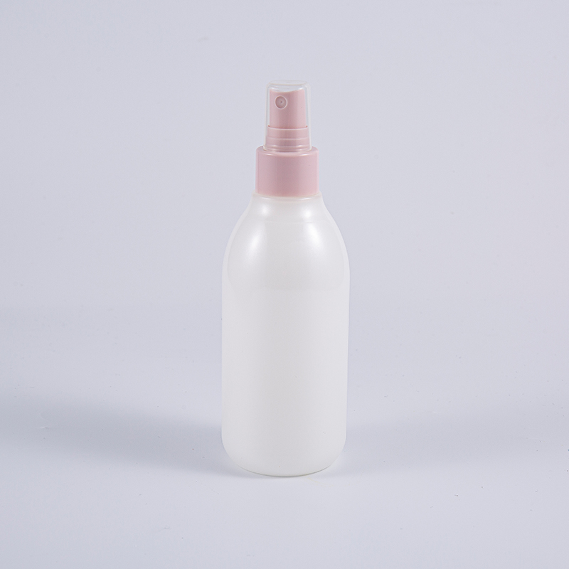 100ml 160ml 200ml Botol Tanpa Udara Matte Lutsinar Berbilang Lapisan dengan Dispenser Pam