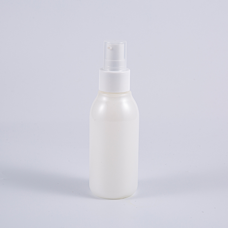 100ml 160ml 200ml Botol Tanpa Udara Matte Lutsinar Berbilang Lapisan dengan Dispenser Pam